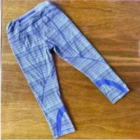 Lululemon Run: Inspire Crop 11 *All Luxtreme Space Dye Twist Size 8 EUC! - Picture 8 of 9